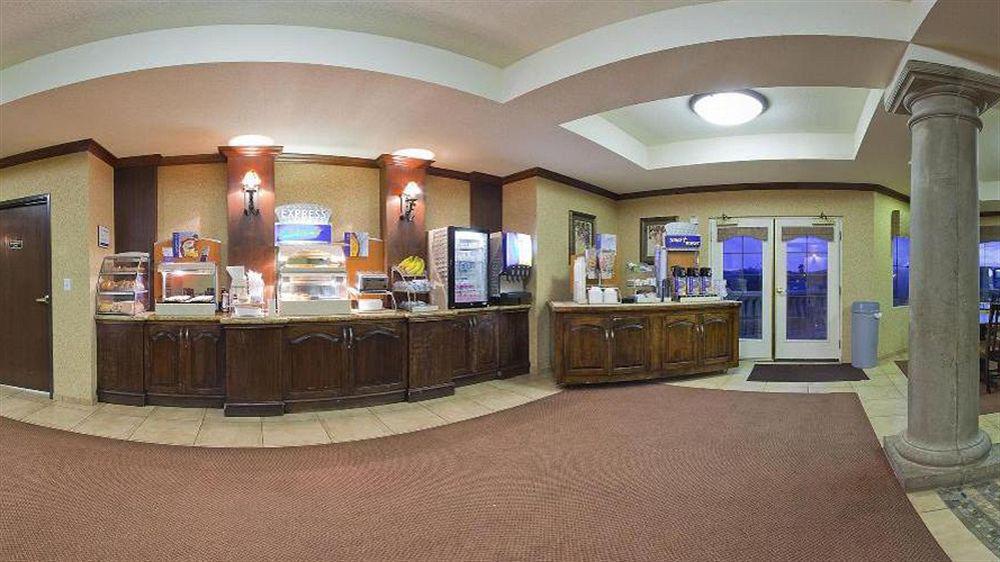 Holiday Inn Express Hotel & Suites Marina By Ihg Eksteriør bilde