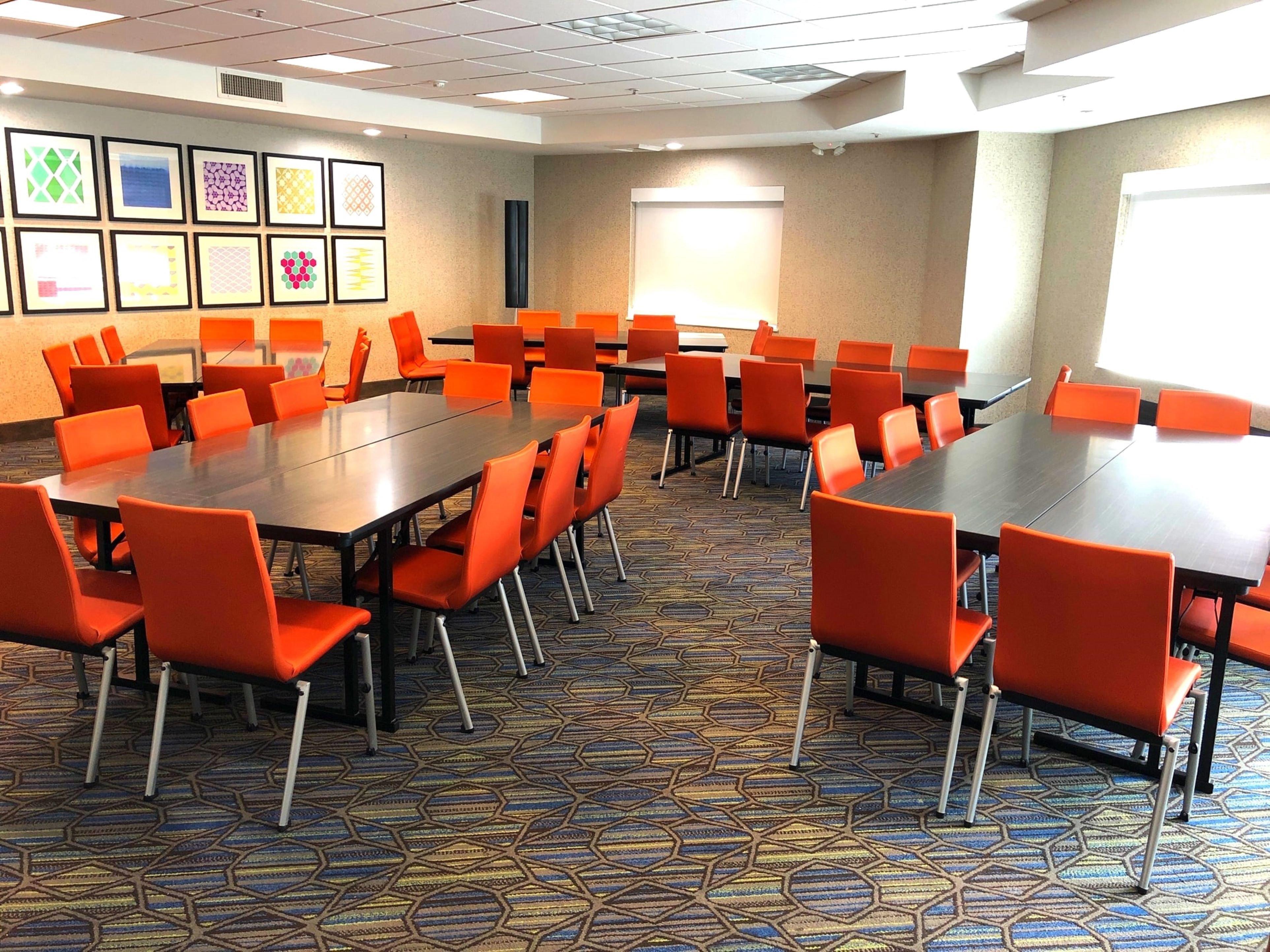 Holiday Inn Express Hotel & Suites Marina By Ihg Eksteriør bilde