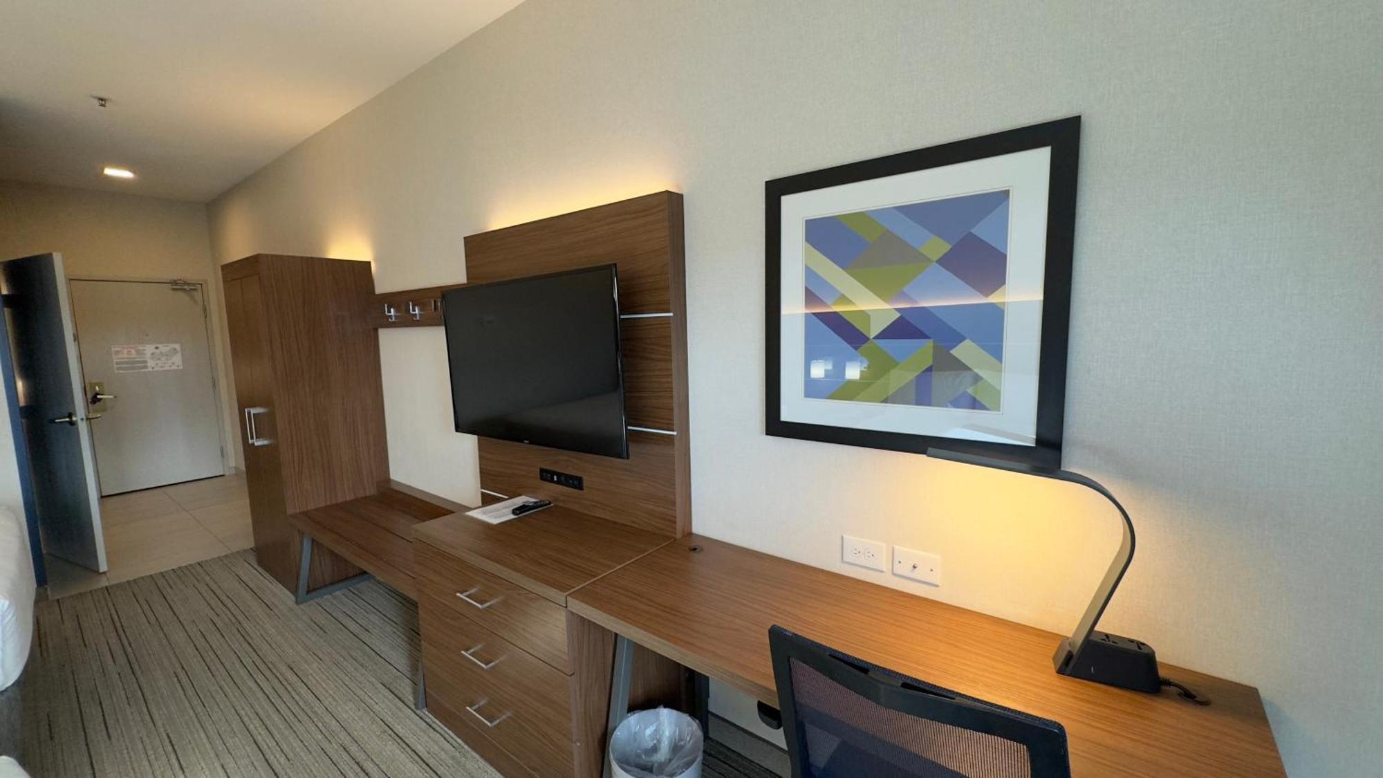 Holiday Inn Express Hotel & Suites Marina By Ihg Eksteriør bilde